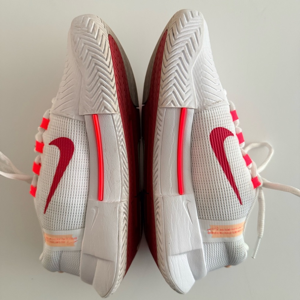 Nike Zoom GP‎ Challenge 1 HC Women's Tennis Shoes Size 5.5 FB3148-102 - Picture 10 of 14